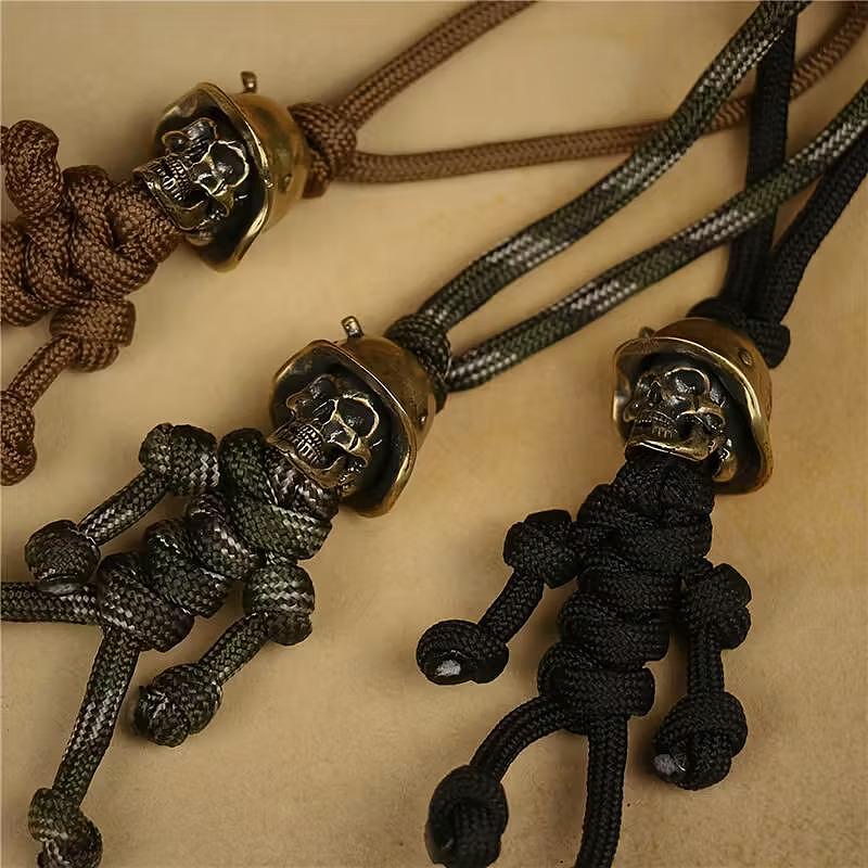 Taktický klíčový řetízek Paracord Skull Soldier