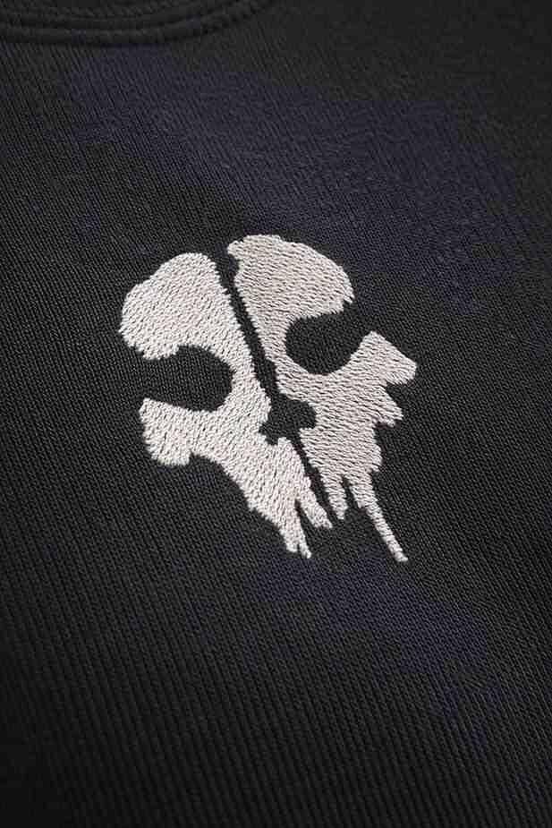 Tricou brodat Call of Duty Ghosts Logan Walker
